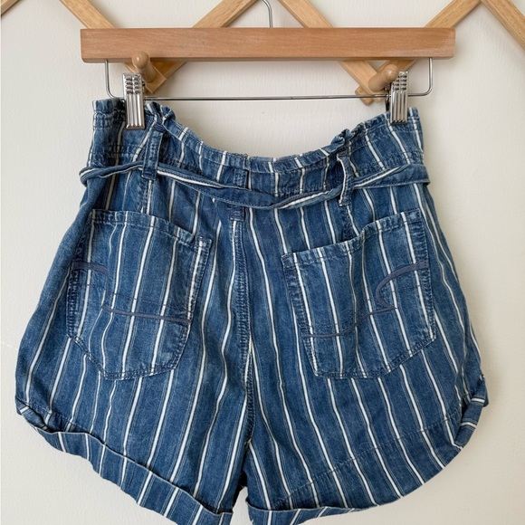 American Eagle Paperbag Stripe Shorts - Picture 3 of 4